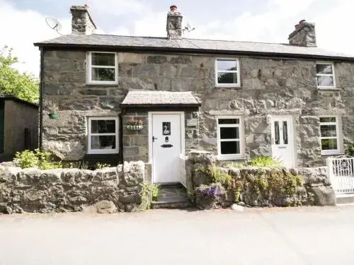 Swan Cottage
