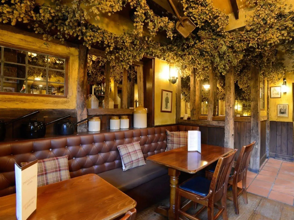 The Black Horse Inn