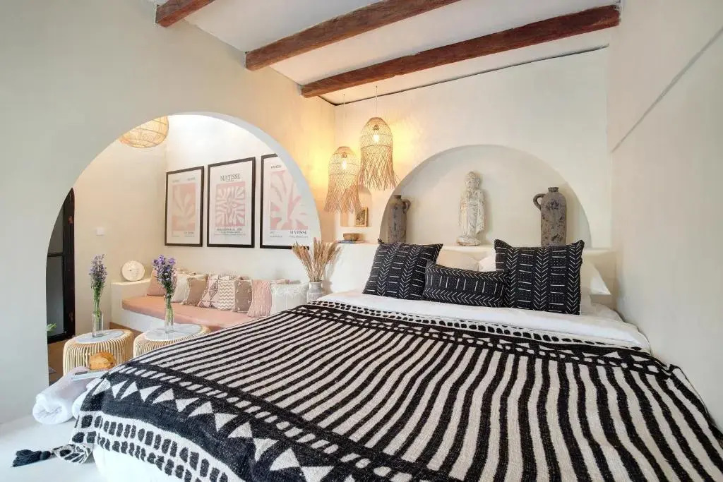 Loft Style Private Bungalow Seminyak 1 bedroom