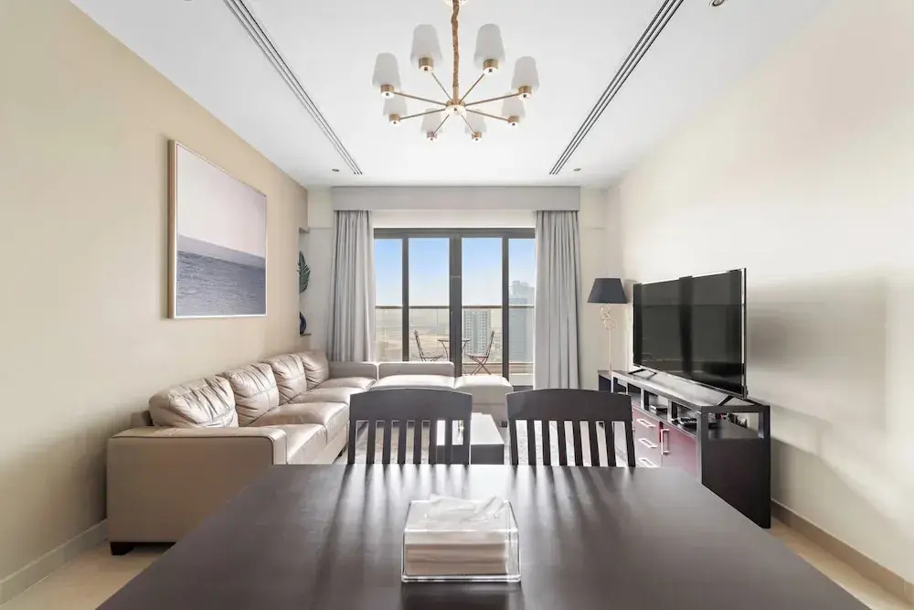 Elite Studio with Burj Khalifa & Pool View