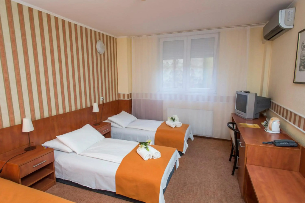Atlantic Hotel