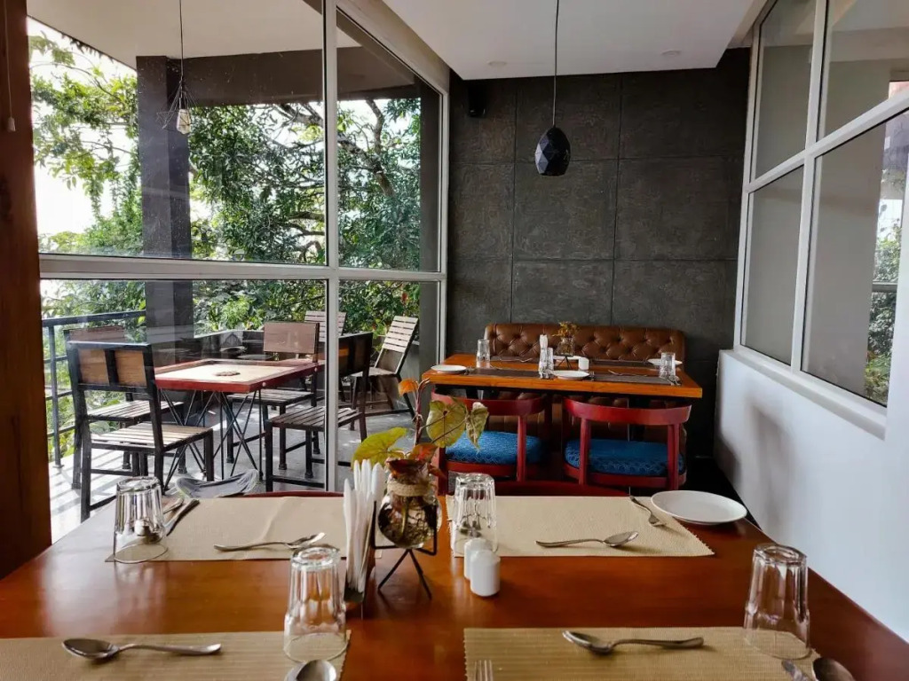Haze and Kites Resort Munnar