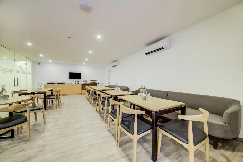 OYO Townhouse 083 Sector 38, Gurgaon