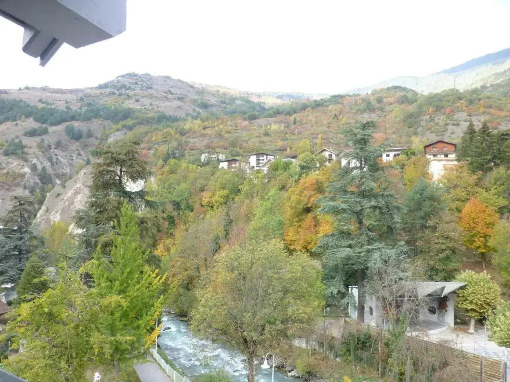 Studio Brides-les-Bains, 1 pièce, 3 personnes - FR-1-512-95