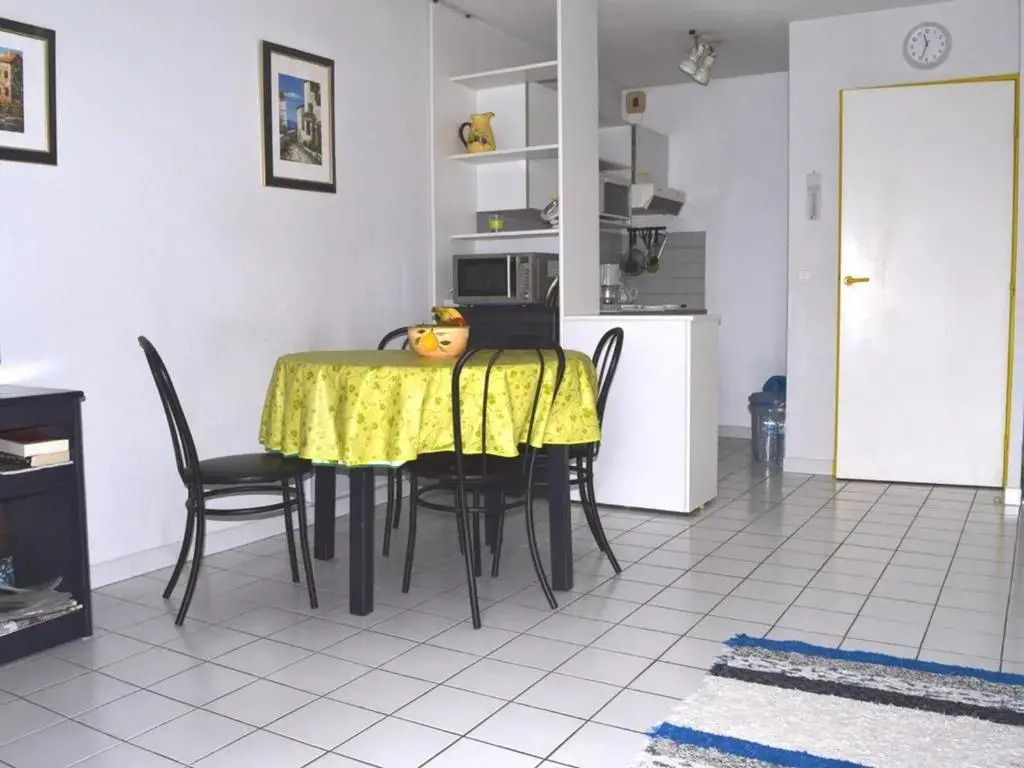 Appartement Argelès-sur-Mer, 1 pièce, 4 personnes - FR-1-225-457