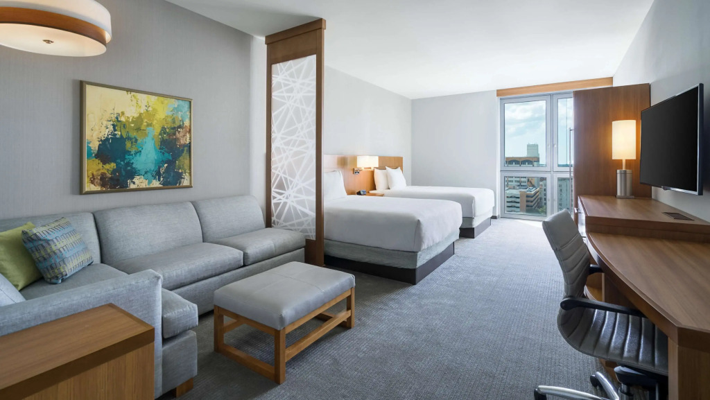 Hyatt Place St. Petersburg/Downtown