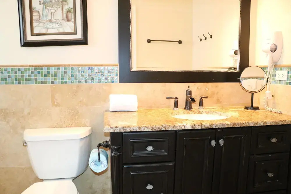 Jamaica Royale 002 - 1 Br Condo