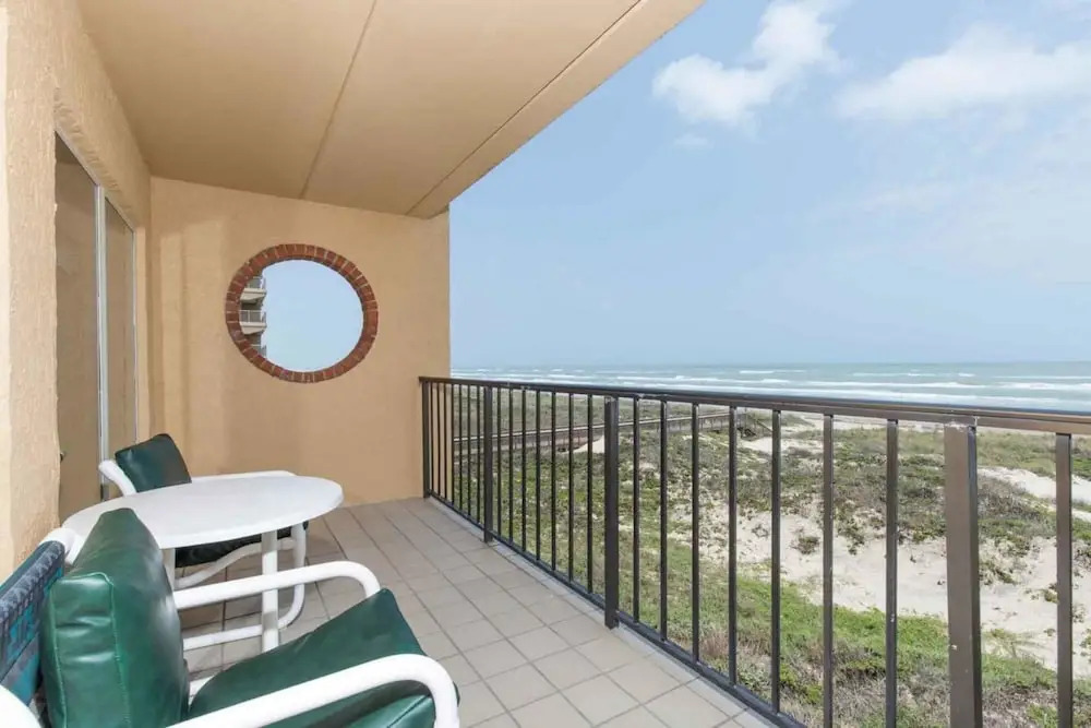 Suntide II Condominium 303