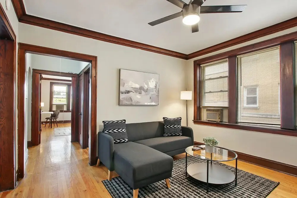 Inviting 2BR Apt - Fullerton 1B