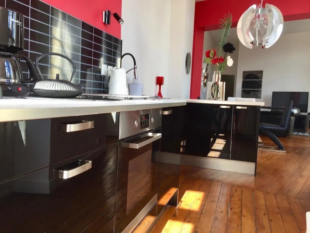 Gîte, Luxueux appartement T3 dans le Triangle D'Or "LES GRANDS HOMMES" Bordeaux