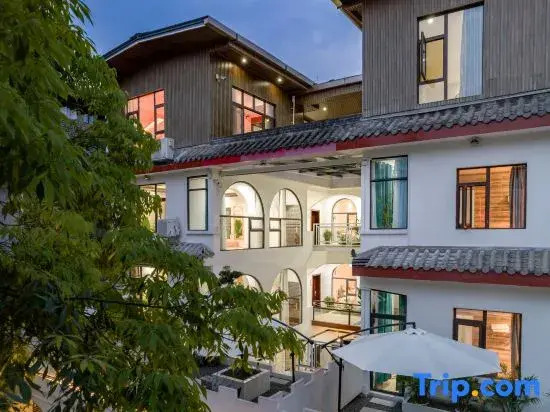 Dieshui Inn