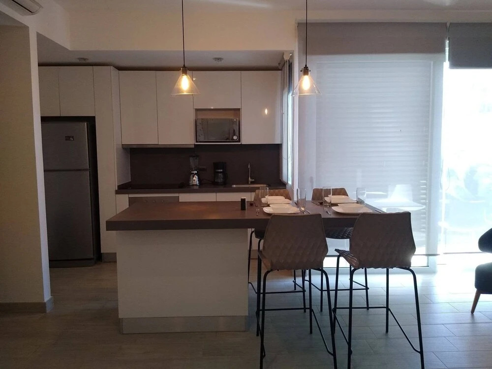 Apartment on the 5th Avenue with Pool, Gym and Parking for 4 sleeps