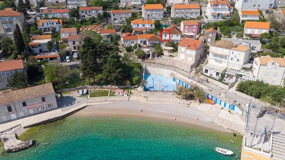S1 - Studio Just 50m From the Beach With sea View