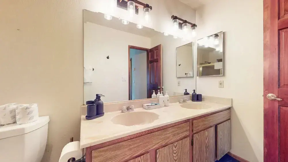 Mammoth Sierra Townhomes #23 4 Bedroom Condo by RedAwning