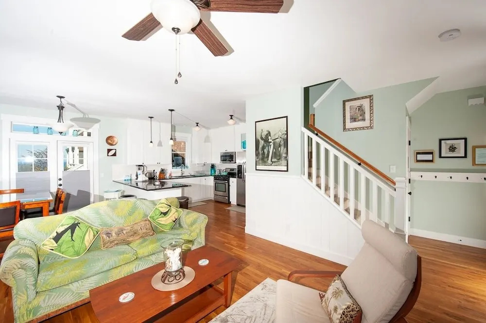 The Black Pearl 3 Bedroom Home