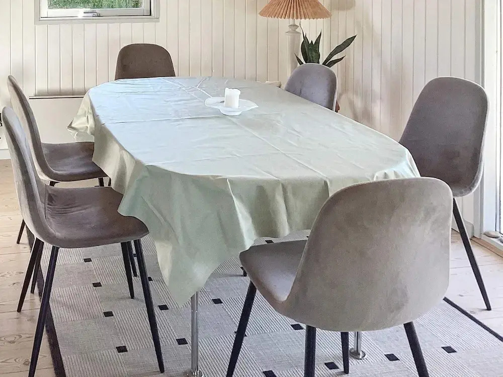 6 Person Holiday Home in Strandby-by Traum