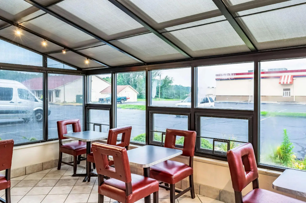 Red Roof Inn Columbus - Taylorsville-Edinburgh