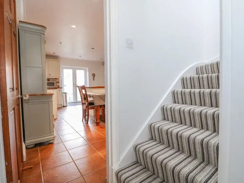 Jobs Cottage