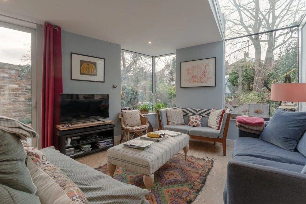 Stunning Flat In West London With A Garden