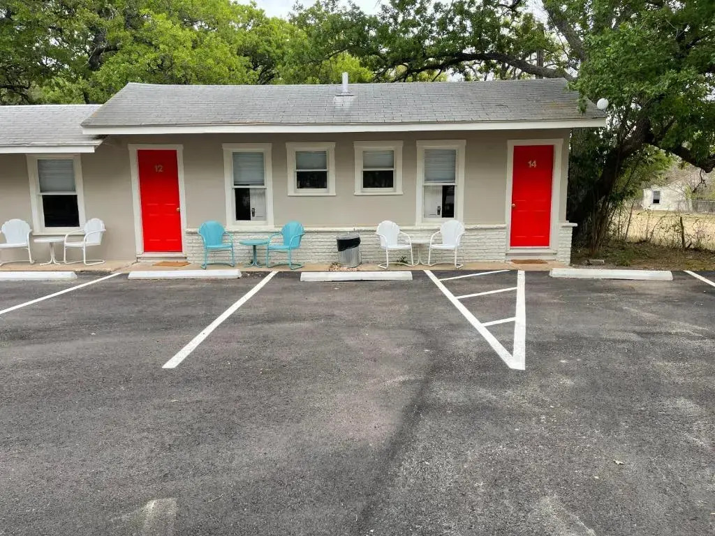 Frederick Motel