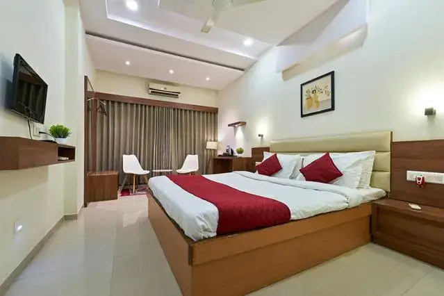 Hotel Sai Deluxe