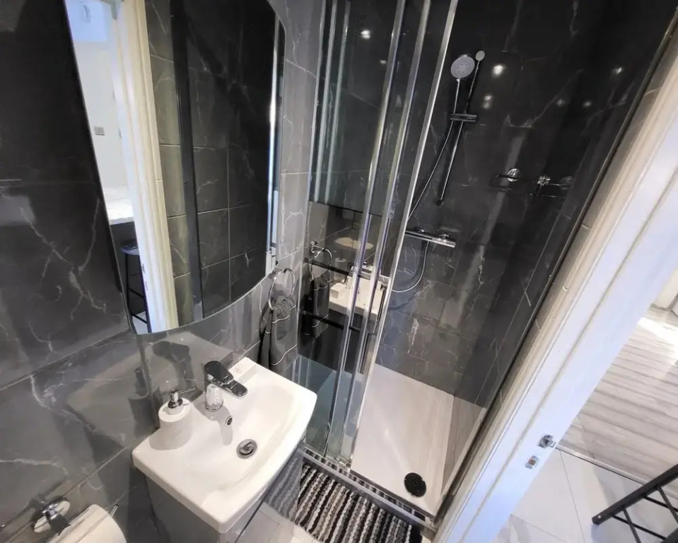 Grand Exclusive 2 Bed Apartment - London