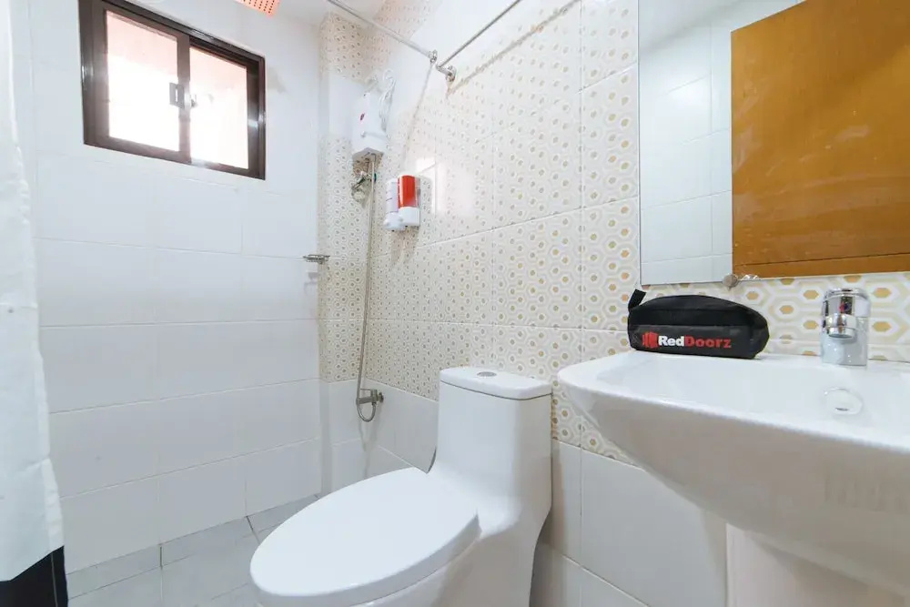 RedDoorz Plus near Subic Town Zambales
