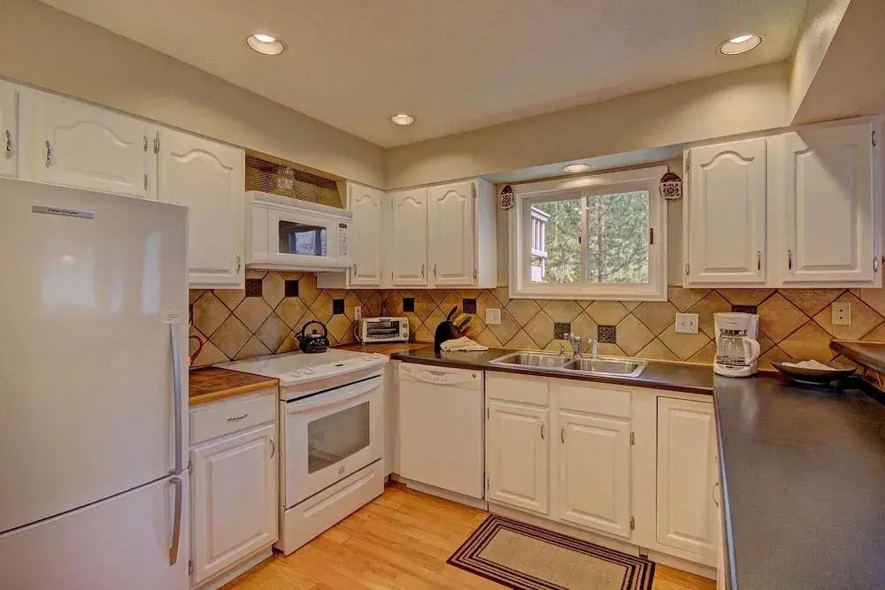 Sundance 4 3 Br townhouse by RedAwning