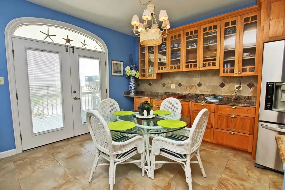 My Friend's Place by Youngs Suncoast