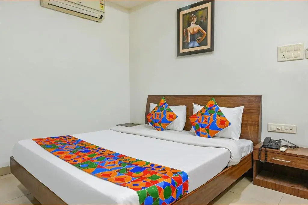 Hotel O Aditya Palace