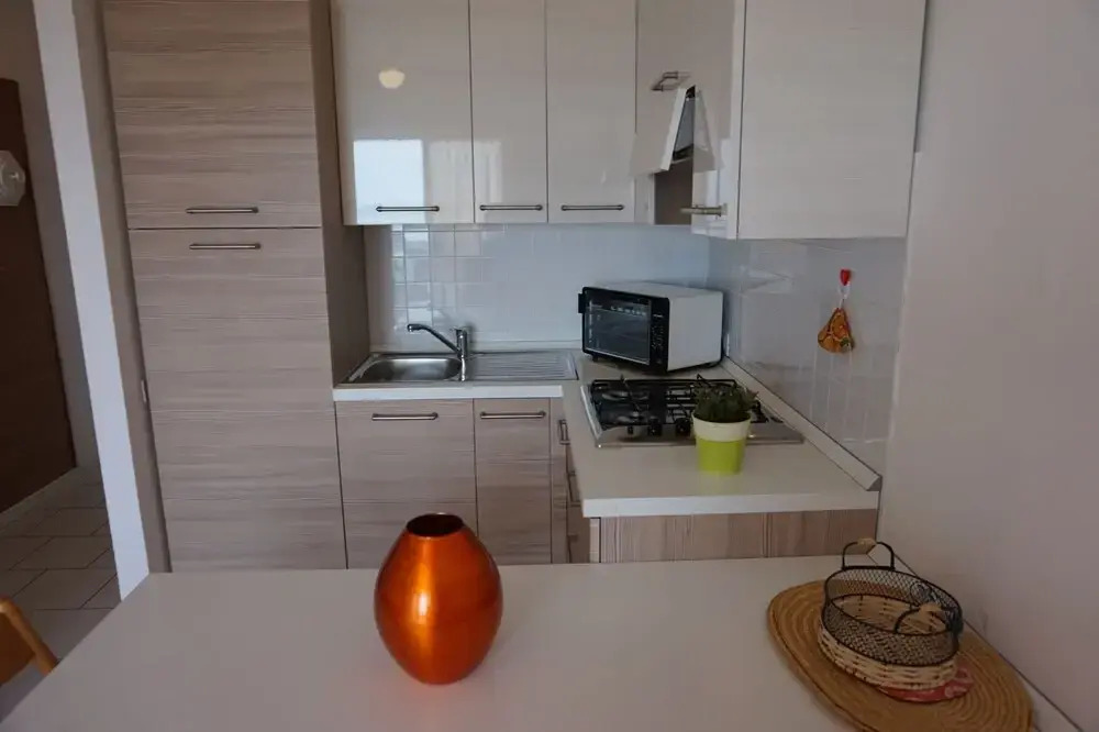 Wonderful Studio With Swimming Pool, Spacious Terrace and sea View by Beahost