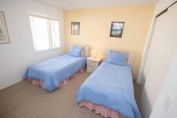 Sue's Spring Lakes Villa 3 Bedroom IPG Florida