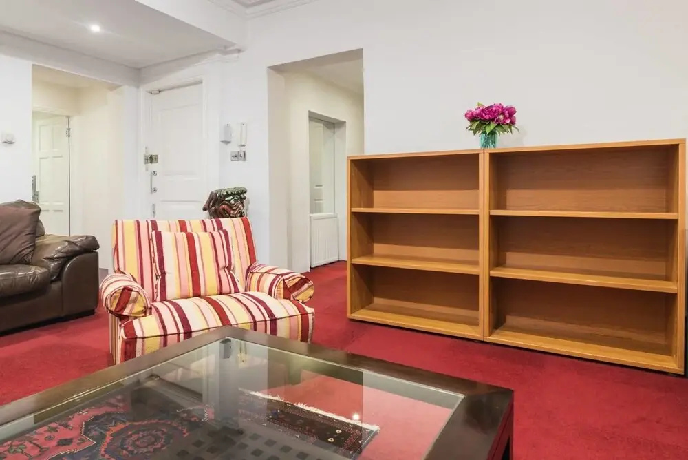 Beautiful Home in Chelsea Embankment, 3 Guests