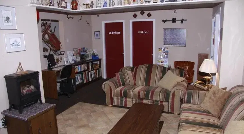 Upper Deck Hostel