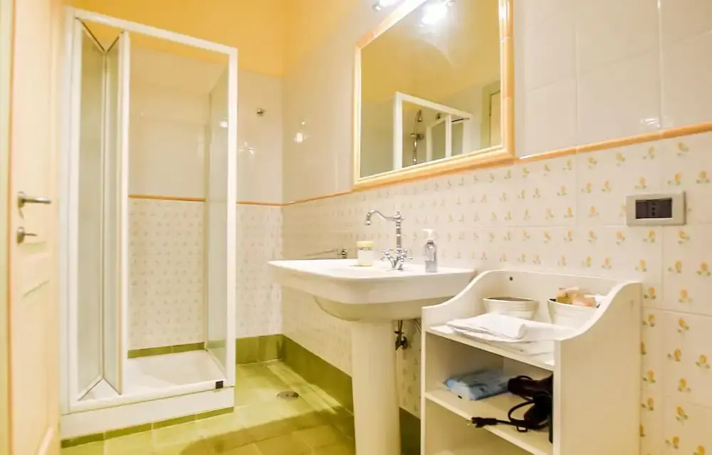 3 Bedroom Lovely Home In S M Di Castellabate