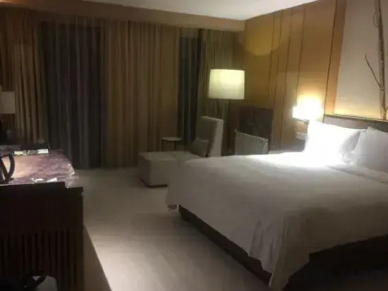Jinfang Hot Spring Banshan Hotel