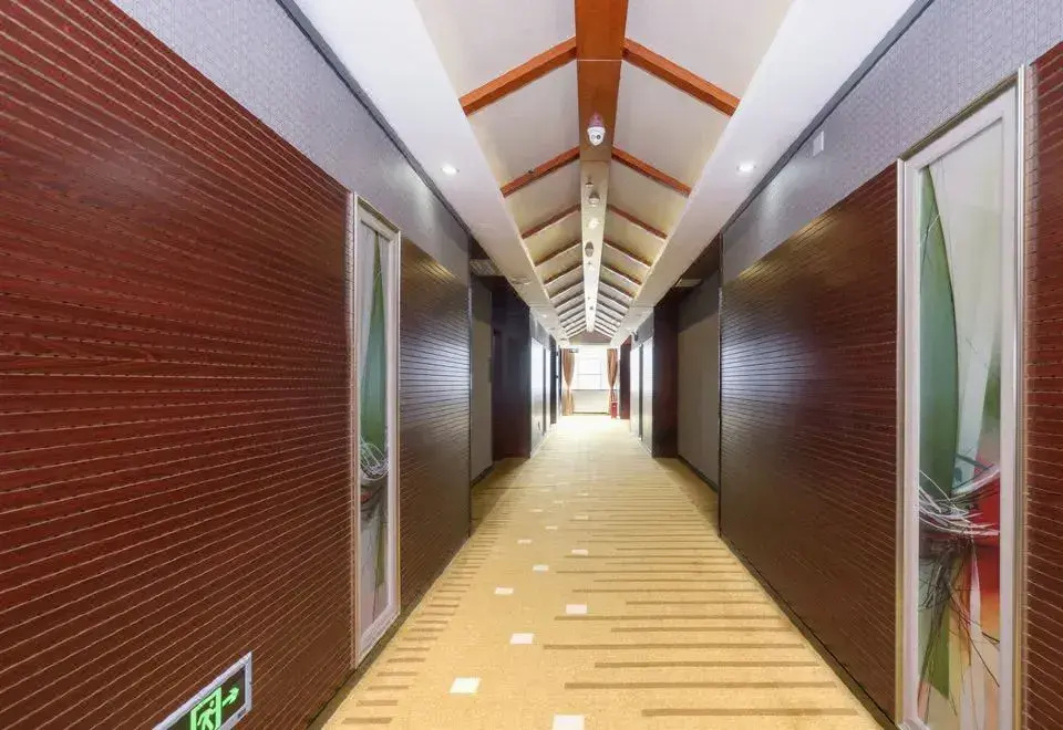 Guanfu Chinese Grand Hotel