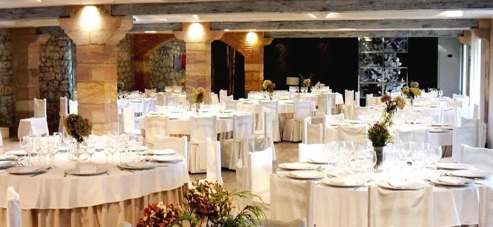 Hosteria De Quijas