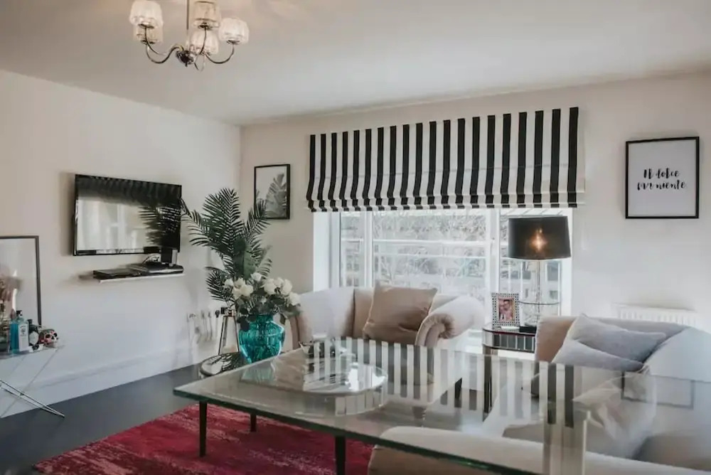 Spacious Flat Near Murrayfield