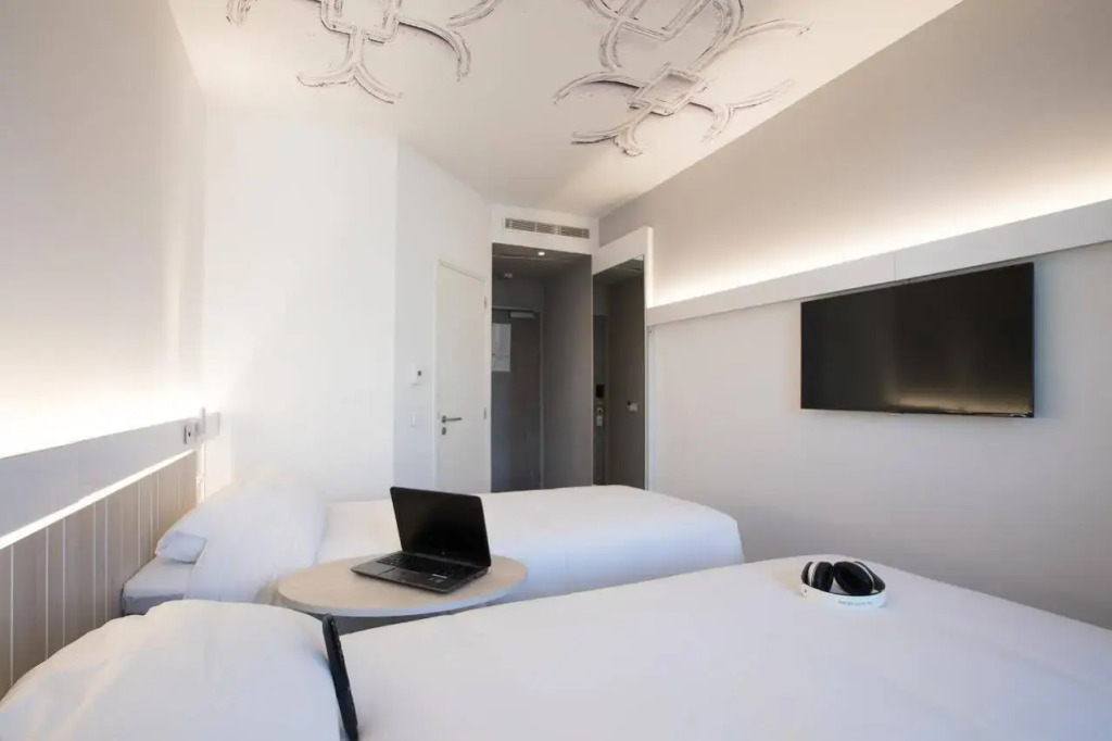 Ibis Abdelmoumen Casa Centre