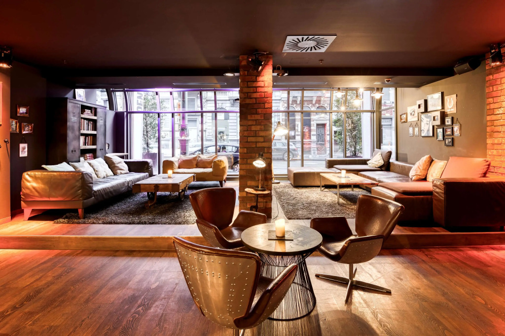 Отель pentahotel Brussels City Centre