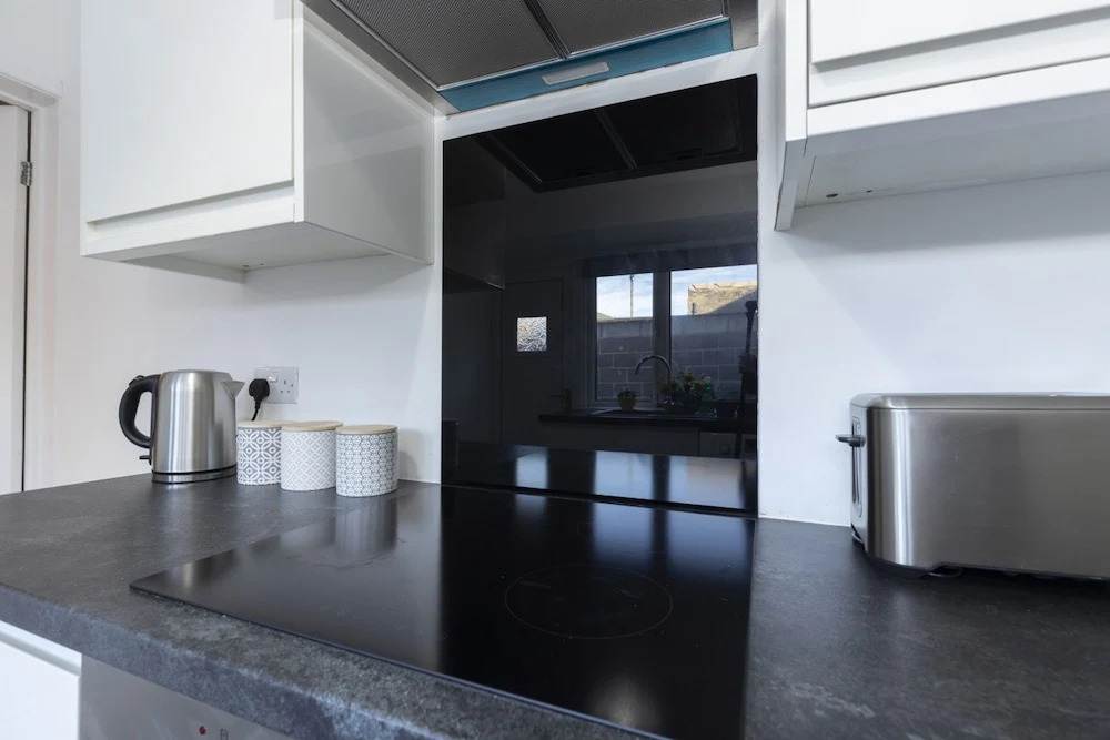 Newly Renovated 3BR House Near Hospital uni
