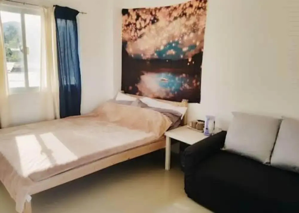 Surf & Chill Inn