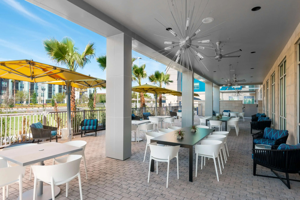 Hyatt House Orlando Airport