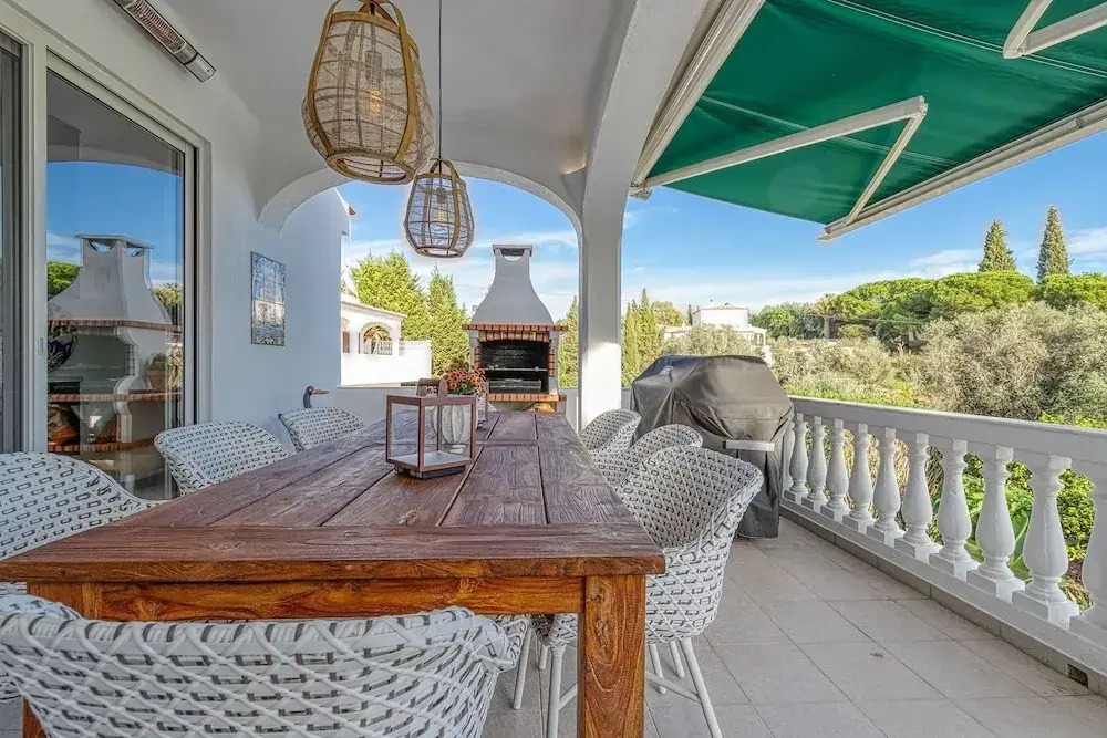 Toupeira Wonderful Well Furnished Villa
