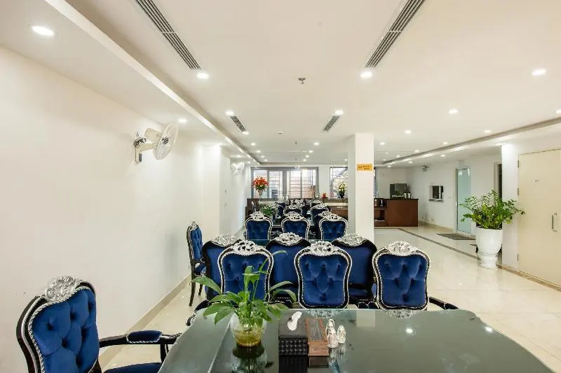 Suji Hotel