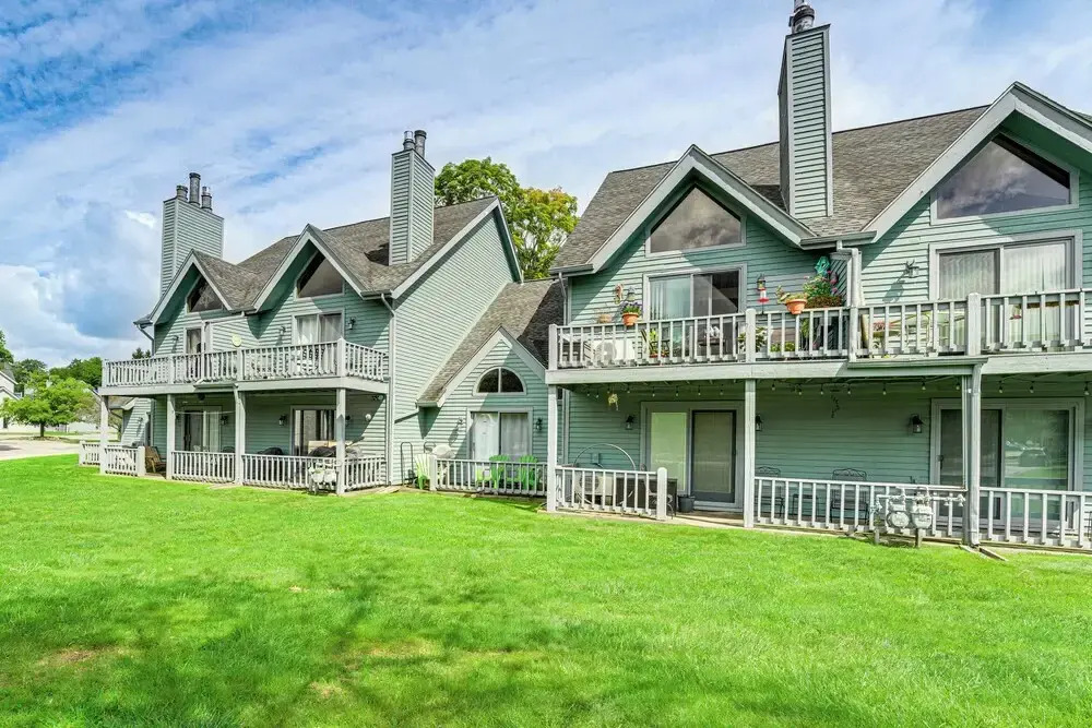 Ellicottville Townhome Near Holiday Valley Resort!