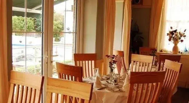 The Moelwyn Hotel & Restaurant