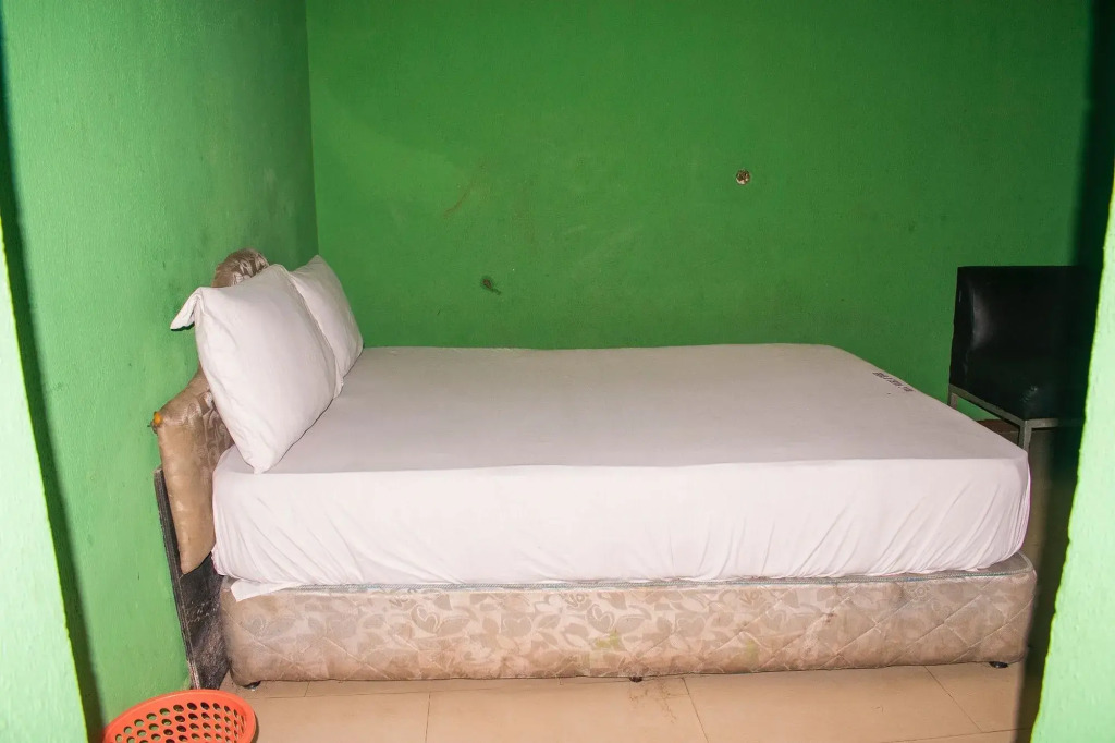 Jolac Hotel And Suites