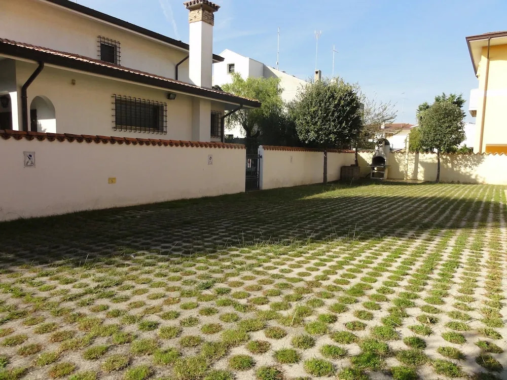 Villa Tripoli